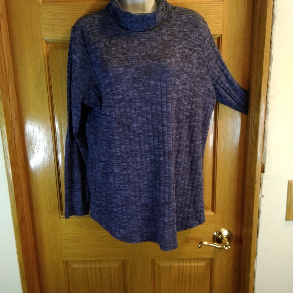Croft & Barrow Charcoal Ribbed Sweater